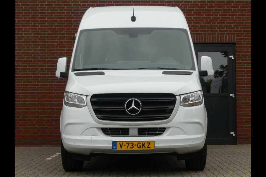 Mercedes-Benz Sprinter 317 CDI L2H2 Camera/PDC/Airco/Cruise control