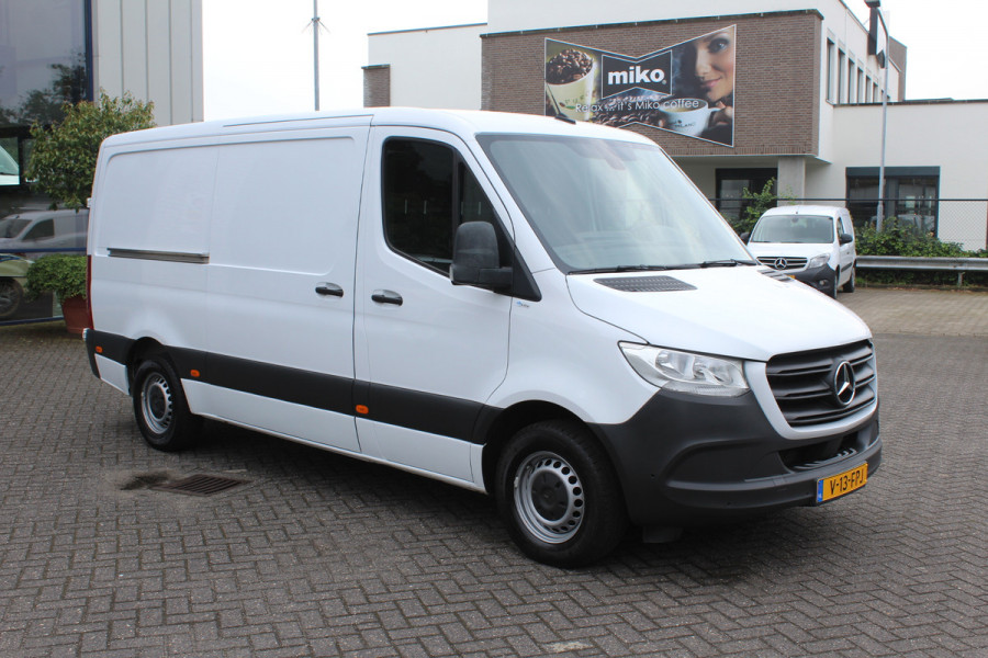 Mercedes-Benz Sprinter 315 CDI L2H1 MBUX met camera, Cruise Control, Stoelverwarming, etc.