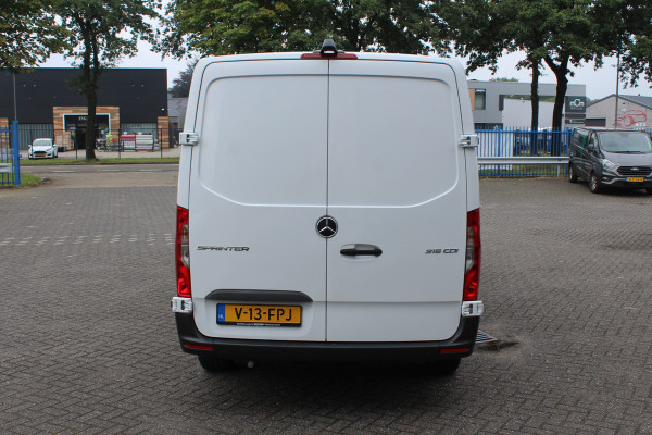 Mercedes-Benz Sprinter 315 CDI L2H1 MBUX met camera, Cruise Control, Stoelverwarming, etc.