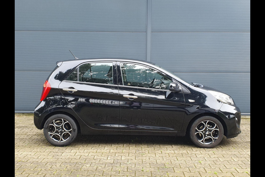 Kia Picanto 1.0 CVVT DynamicLine / NAP / NWE BEURT + APK / CRUISE- EN CLIMATE / LM-VELGEN / BLUETOOTH / ARMSTEUN / ISOFIX / LED !