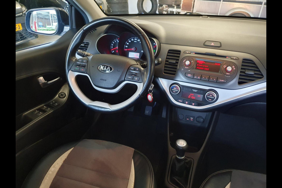 Kia Picanto 1.0 CVVT DynamicLine / NAP / NWE BEURT + APK / CRUISE- EN CLIMATE / LM-VELGEN / BLUETOOTH / ARMSTEUN / ISOFIX / LED !