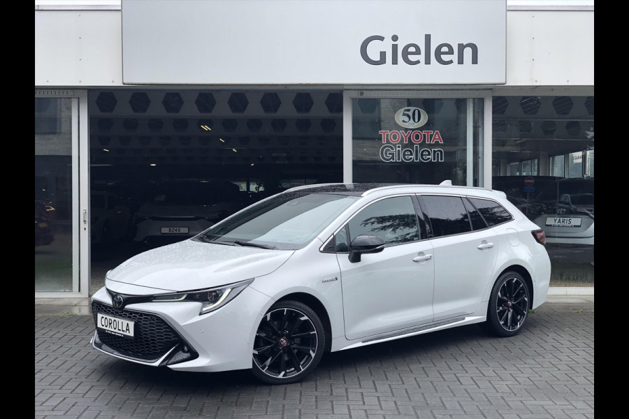 Toyota Corolla 2.0 Hybrid GR Sport Plus | Panoramadak, Head up display, JBL, Dodehoekherkenning, Parkeersensoren, Full options!