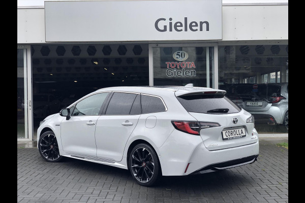 Toyota Corolla 2.0 Hybrid GR Sport Plus | Panoramadak, Head up display, JBL, Dodehoekherkenning, Parkeersensoren, Full options!