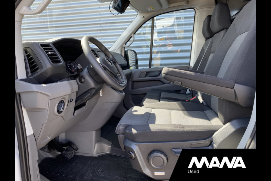 Volkswagen Crafter 140PK L3H3 Automaat Airco Navigatie Carplay Imperiaal Cruise control