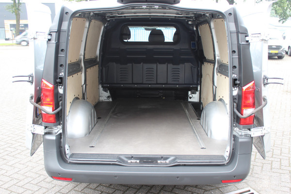 Mercedes-Benz Vito 116 CDI Lang L2 Audio 40 met navigatie en camera, Achterdeuren