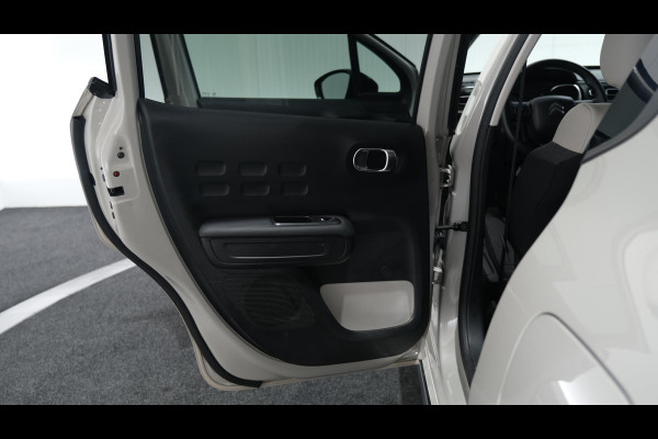 Citroën C3 PureTech 82 Shine | Camera | Apple Carplay | Keyless Entry | Parkeersensoren | Stoelverwarming