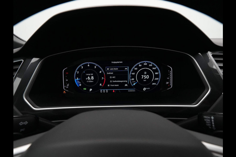 Volkswagen Tiguan 1.5 TSI R-Line Business+ Black Edition Carplay PDC Virtual Cockpit DAB