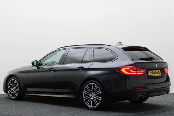 BMW 5 Serie Touring 530i High Executive M-Sport Automaat Leer, Comfortzetels, ACC, Panoramadak, Shadow Line, Camera, Trekhaak