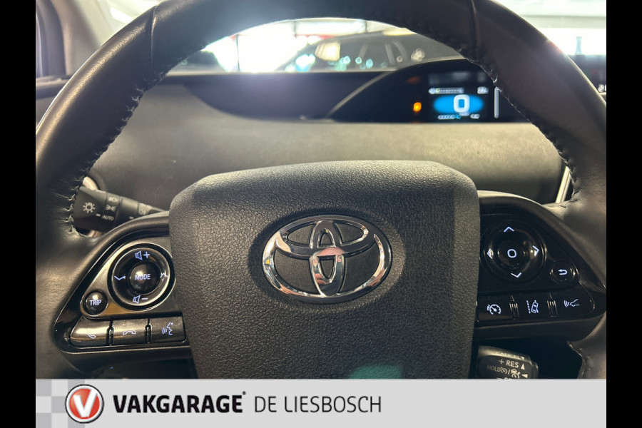 Toyota Prius 1.8 Plug-in Executive,navi,camera,stoelverw,dodehoek,app,boeken