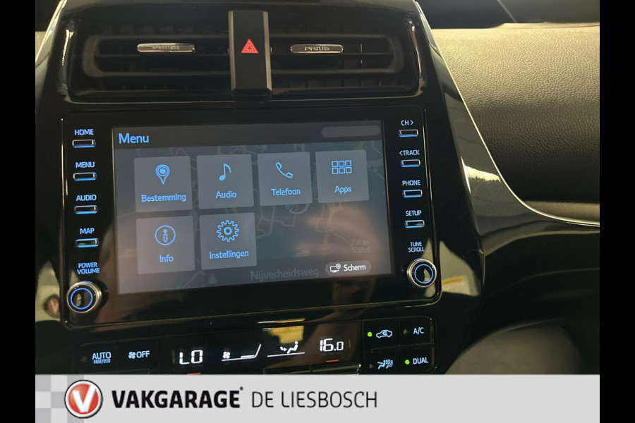 Toyota Prius 1.8 Plug-in Executive,navi,camera,stoelverw,dodehoek,app,boeken