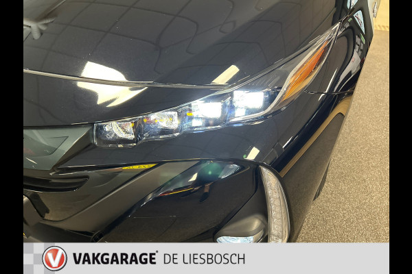 Toyota Prius 1.8 Plug-in Executive,navi,camera,stoelverw,dodehoek,app,boeken