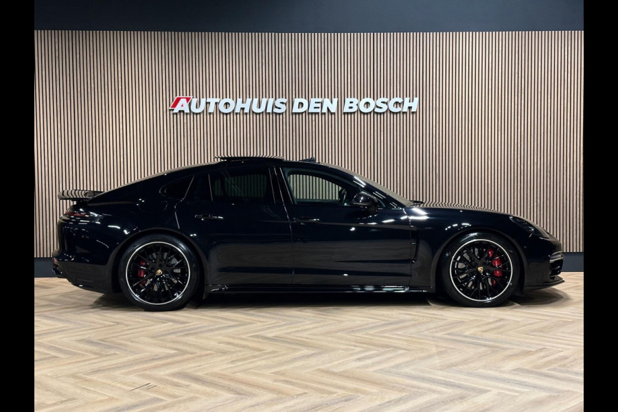 Porsche Panamera GTS 4.0 V8 Bi-Turbo - Matrix - Sport Chrono