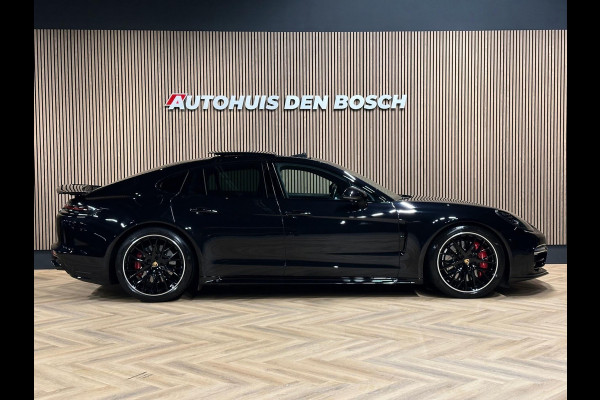 Porsche Panamera GTS 4.0 V8 Bi-Turbo - Matrix - Sport Chrono