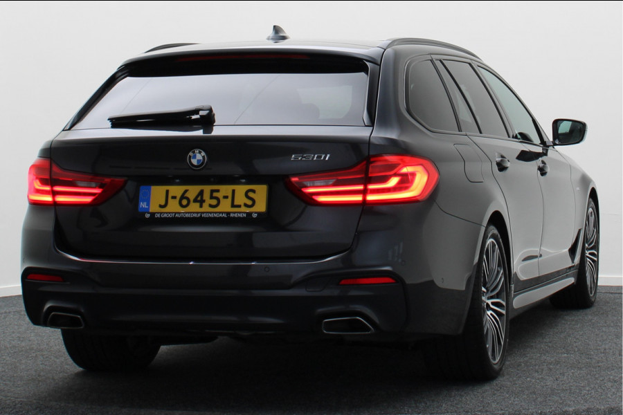 BMW 5 Serie Touring 530i High Executive M-Sport Automaat Leer, Comfortzetels, ACC, Panoramadak, Shadow Line, Camera, Trekhaak