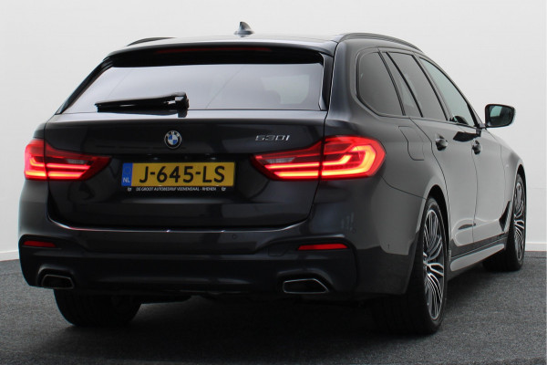 BMW 5 Serie Touring 530i High Executive M-Sport Automaat Leer, Comfortzetels, ACC, Panoramadak, Shadow Line, Camera, Trekhaak