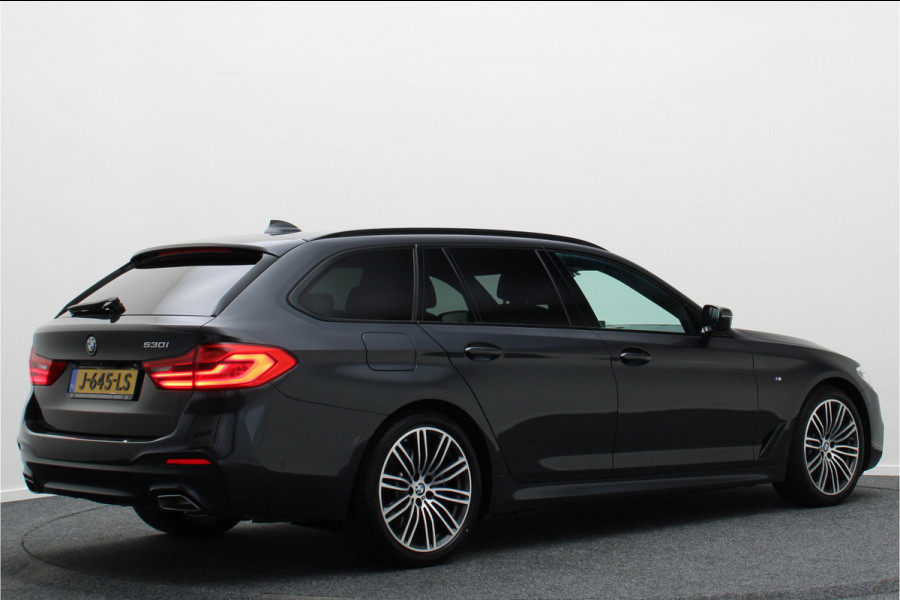 BMW 5 Serie Touring 530i High Executive M-Sport Automaat Leer, Comfortzetels, ACC, Panoramadak, Shadow Line, Camera, Trekhaak