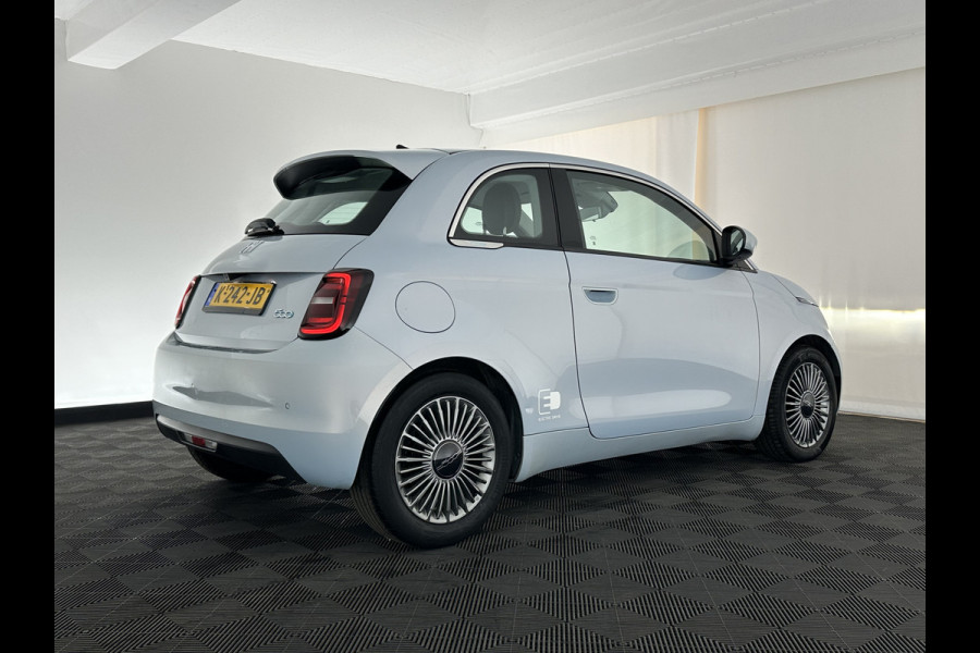 Fiat 500 Icon 42 kWh (INCL.BTW) *FULL-LED | VIRTUAL-COCKPIT | KEYLESS | CAMERA | NAVI-FULLMAP | DAB+ | ECC | PDC | CRUISE | 16''ALU*