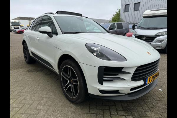 Porsche Macan 2.0 245pk Aut. | Schuif/Kanteldak | 20" | Alcantara | Adapt. demping | Memory | HD Navi | Carplay