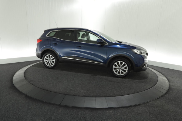 Renault Kadjar TCe 130 Intens | Navigatie | Parkeersensor voor & Achter |