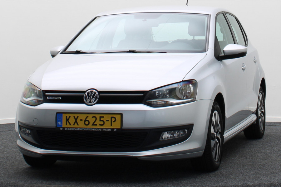 Volkswagen Polo 1.0 BlueMotion Edition Airco, Navigatie, Apple CarPlay, Cruise, Bluetooth, Trekhaak, 15''