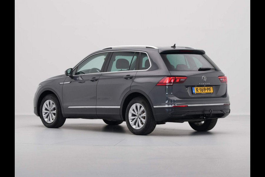 Volkswagen Tiguan 1.5 TSI 130pk Life Business Navigatie Trekhaak Stoelverwarming Acc 37