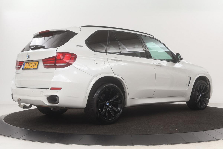 BMW X5 xDrive40e M-Sport | Panoramadak | Head-Up | Leder | Stoelverwarming | Trekhaak | DAB | 360 camera | Sportstoelen | Full LED | Navigatie