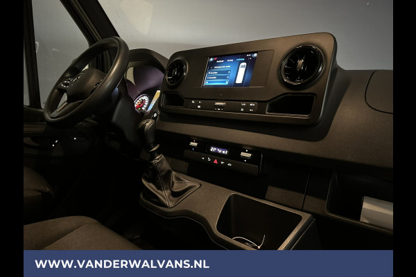 Mercedes-Benz Sprinter 317 CDI 170pk L3H2 Euro6 Airco | Camera | Apple Carplay | Cruisecontrol | Stoelverwarming Chauffeursstoel, Bijrijdersbank, Android Auto, MBUX