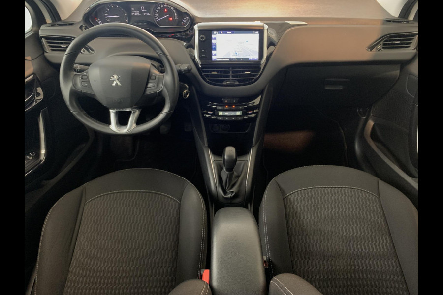 Peugeot 208 1.2 PureTech Allure | Navigatie | Parkeersensoren Achter | Panoramadak | Cruise Control |