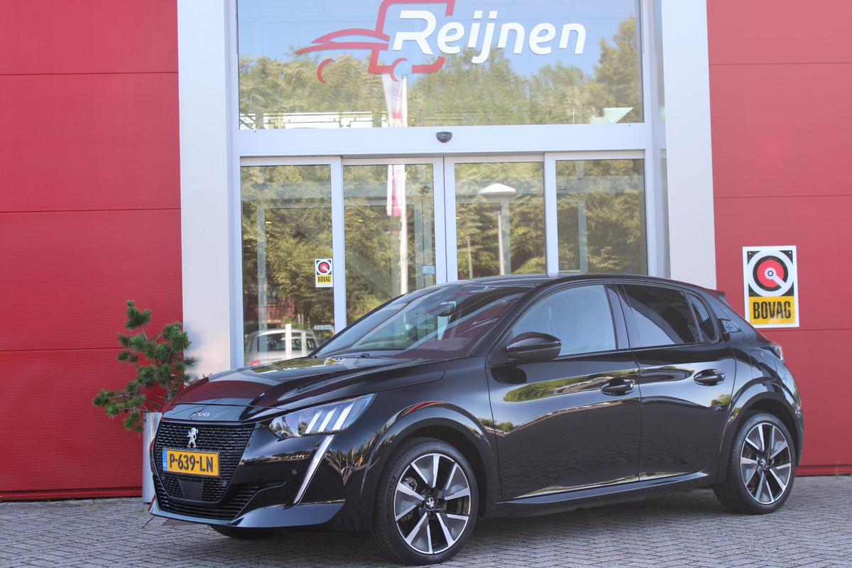 Peugeot e-208 EV GT PACK 50 kWh 136PK AUTOMAAT | 3 FASE | NAVIGATIE | ACHTERUITRIJ CAMERA | APPLE CARPLAY / ANDROID AUTO | CLIMATE CONTROL | CRUISE CONTROL | LED KOPLAMPEN | KEYLESS START | DODEHOEK DETECTIE |