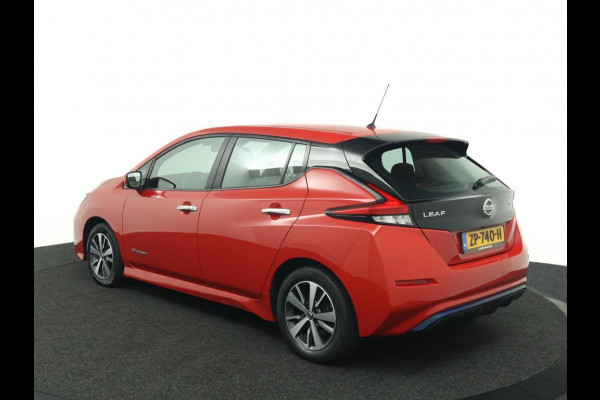 Nissan Leaf Acenta 40 kWh*NAVI*ECC*ACC*