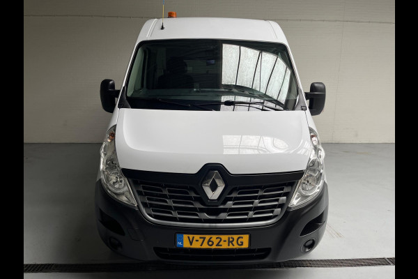 Renault Master SERVICEWAGEN T35 2.3 DCI 145PK EURO6 L2H2 VICTRON V230 BOTT INRICHTING AIRCO STANDKACHEL TREKHAAK RIJKLAARPRIJS!