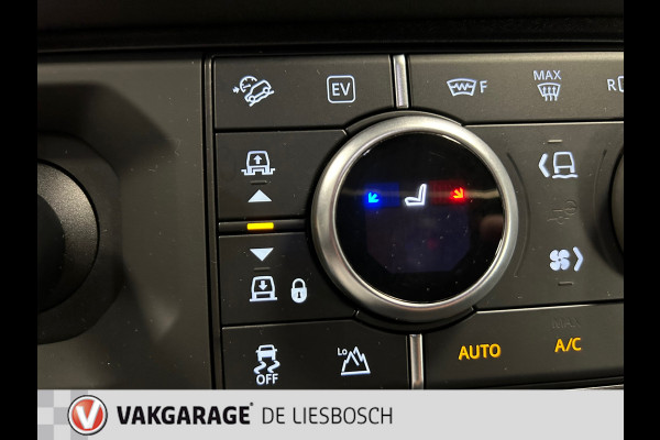 Land Rover Defender 110 2.0 P400e 110 X-Dynamic SE / Luchtvering / Leder / Panorama-dak / 360 camera / stoel en stuur verwarming