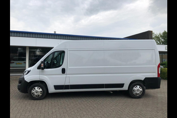 Peugeot Boxer 333 2.2 BlueHDi 140 L3H2 Asphalt | Leder, Camera, Trekhaak, Cruise, Airco, El. Ramen |