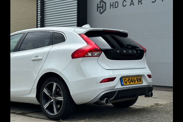 Volvo V40 1.5 T3 Polar+ Sport R-design Pano|Navi|Dealer Onderhouden