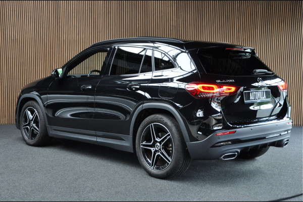 Mercedes-Benz GLA 200 AMG Line | Pano | Ambient | Camera | Cruise Control | Apple Carplay |