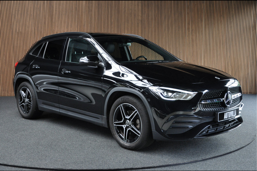 Mercedes-Benz GLA 200 AMG Line | Pano | Ambient | Camera | Cruise Control | Apple Carplay |