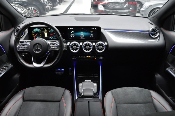 Mercedes-Benz GLA 200 AMG Line | Pano | Ambient | Camera | Cruise Control | Apple Carplay |