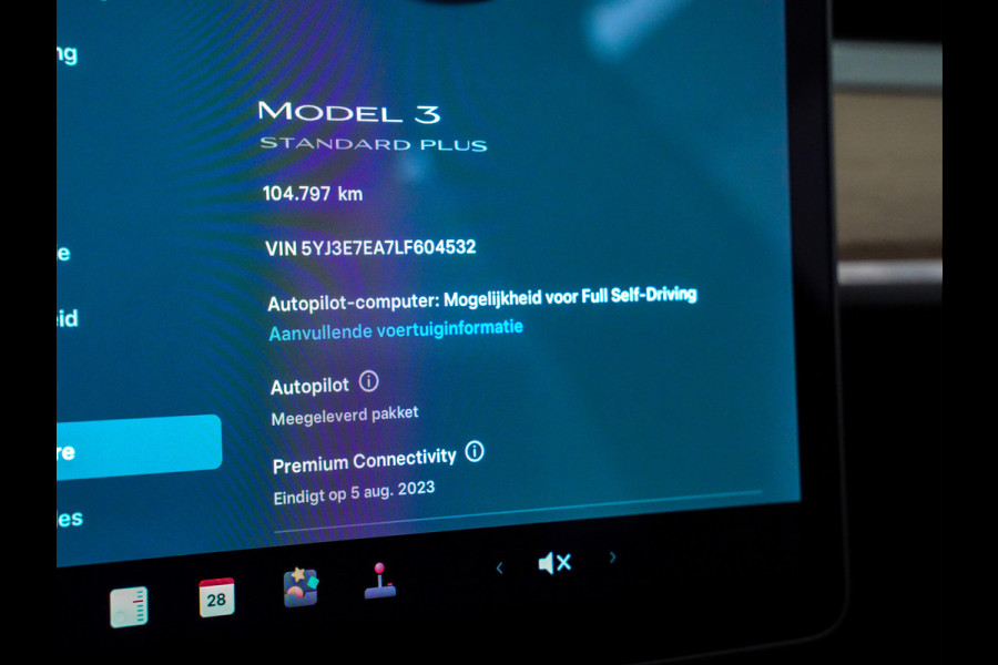 Tesla Model 3 Standard Plus (autopilot,panodak,lage bijtelling)