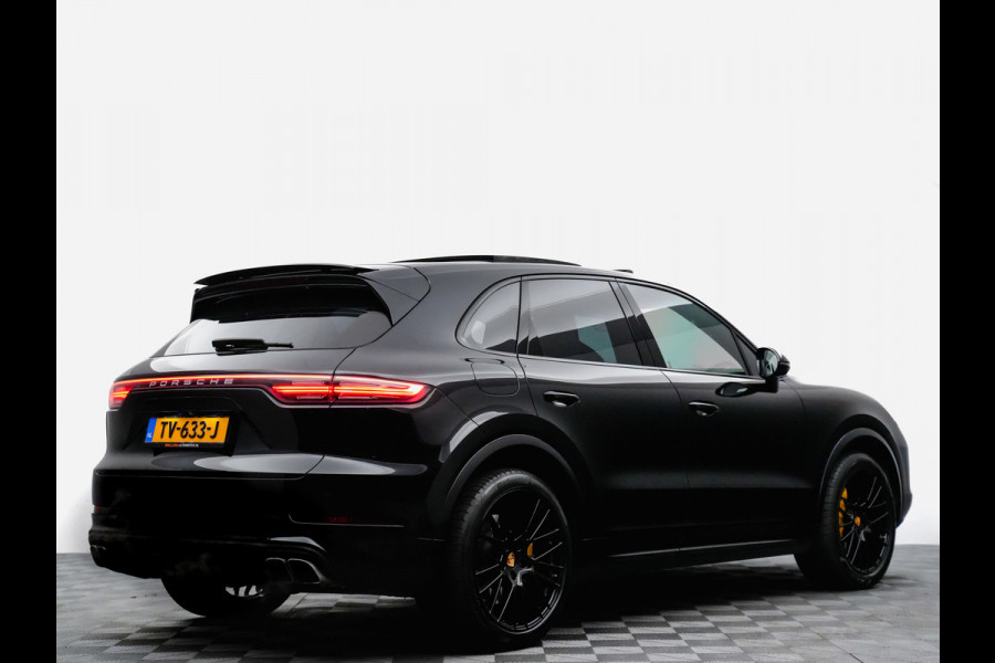 Porsche Cayenne 4.0 Turbo 550pk Black Edition (nightvision,softclose,stoelventilatie,sfeerverlichting)