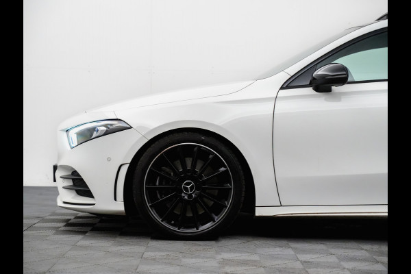 Mercedes-Benz A-Klasse 250 Premium Plus AMG 225pk (burmester,sfeerverlichting,360,sfeerverlichting)