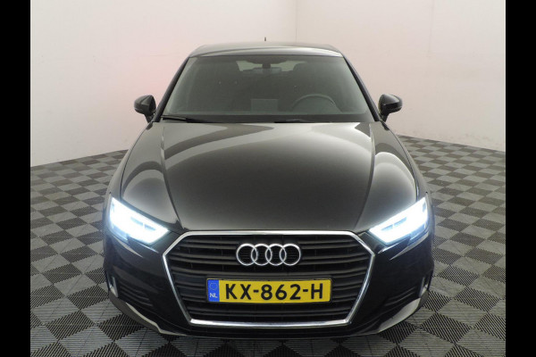 Audi A3 Sportback 1.0 TFSI 120pk Aut7 S-line (leer,LED,stoelverw,keyless,privacy glass)