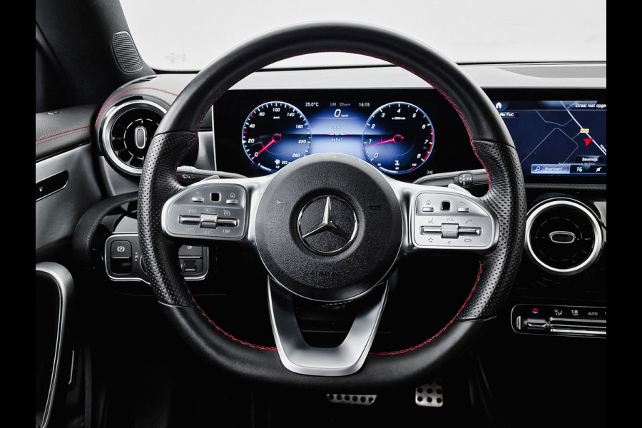 Mercedes-Benz CLA-Klasse 180 AMG Aut9 (leer,navi,camera,LED,keyless,adaptive cruise)