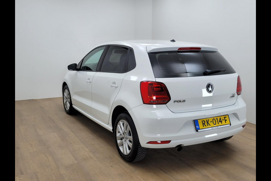 Volkswagen Polo 1.2 TSI Comfortline | Automaat(!) | Cruisecontrol | 5 drs. | Bluetooth audio | Nette auto binnen en buiten | Bovag