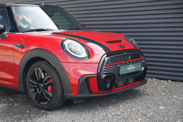 MINI Cabrio 2.0 John Cooper Works / 231 PK / NP 62731 / NL Auto / F1 Aut / HUD