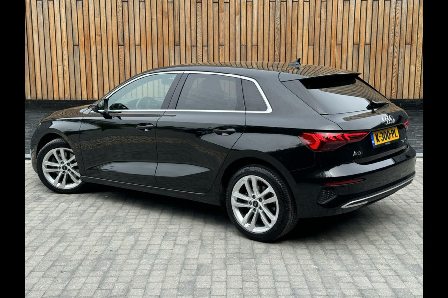 Audi A3 Sportback 35 TFSI S-tronic | Leer | Navi | Apple CarPlay | Getint glas | Digitaal dashboard | Parkeersensoren achter | Climate c