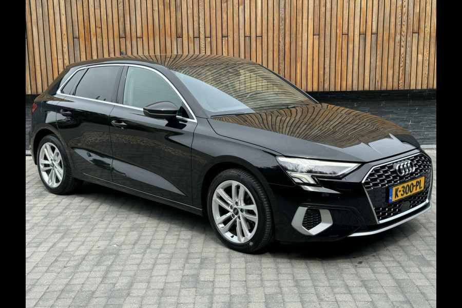 Audi A3 Sportback 35 TFSI S-tronic | Leer | Navi | Apple CarPlay | Getint glas | Digitaal dashboard | Parkeersensoren achter | Climate c