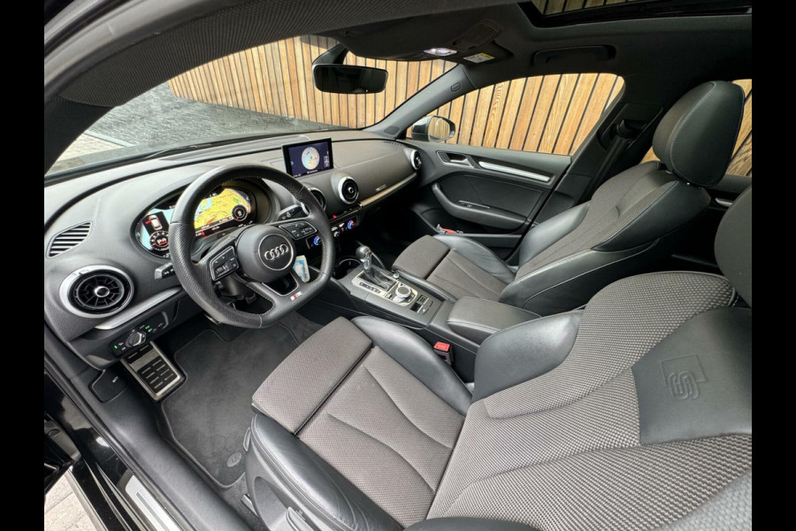 Audi A3 Sportback 35 TFSI S-line Automaat | Pano | Digitale dashboard | Stoelverwarming | Apple CarPlay | Getint glas | Zwart optiek