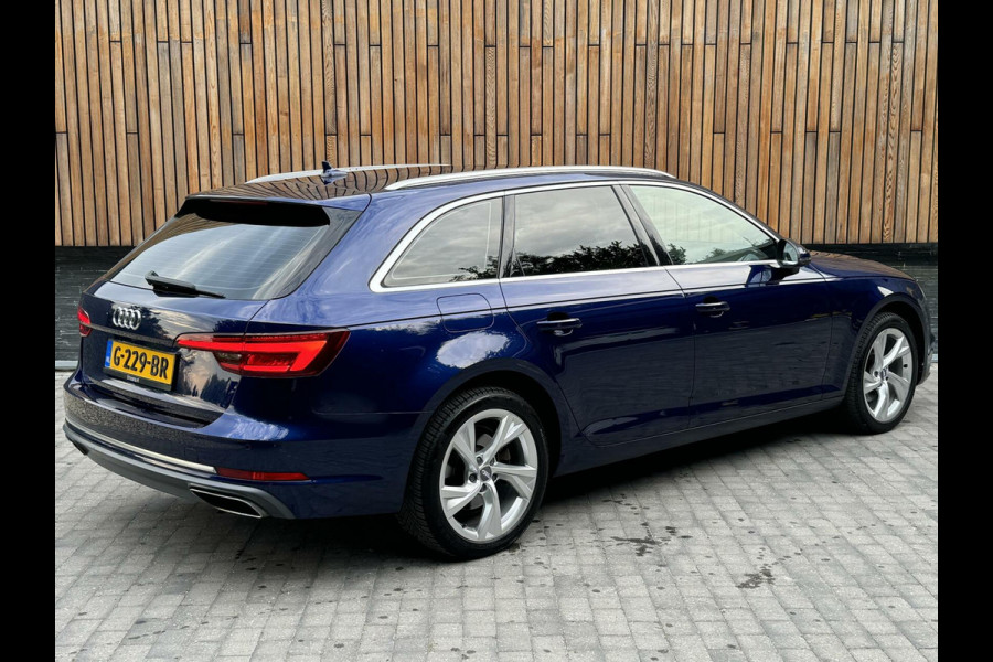 Audi A4 Avant 35 TFSI Sport Automaat | Leer | Navi | Zwarte hemel | Getint glas | Parkeersensoren achter | LED verlichting