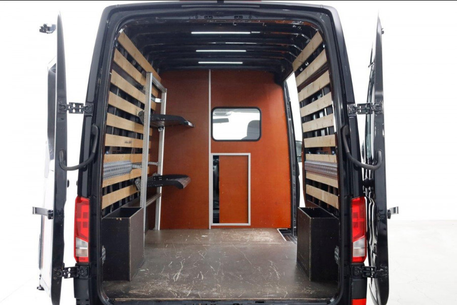 Volkswagen Crafter 35 2.0 TDI 140pk DSG-Automaat L4H3 (L3H2) Maxi Highline Navi/Camera 11-2018