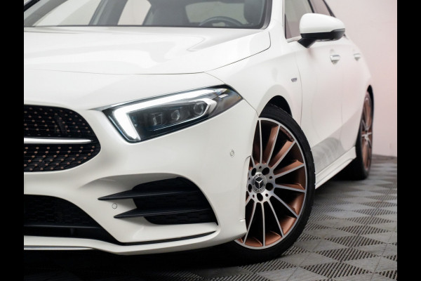 Mercedes-Benz A-Klasse 200 AMG Launch Edition Premium Plus (burmester,panodak,sfeerverlichting,360,memory)